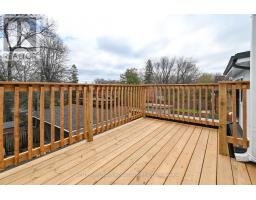 Upper - 113 Woodbine Avenue, Toronto, ON M4L3P1 Photo 19