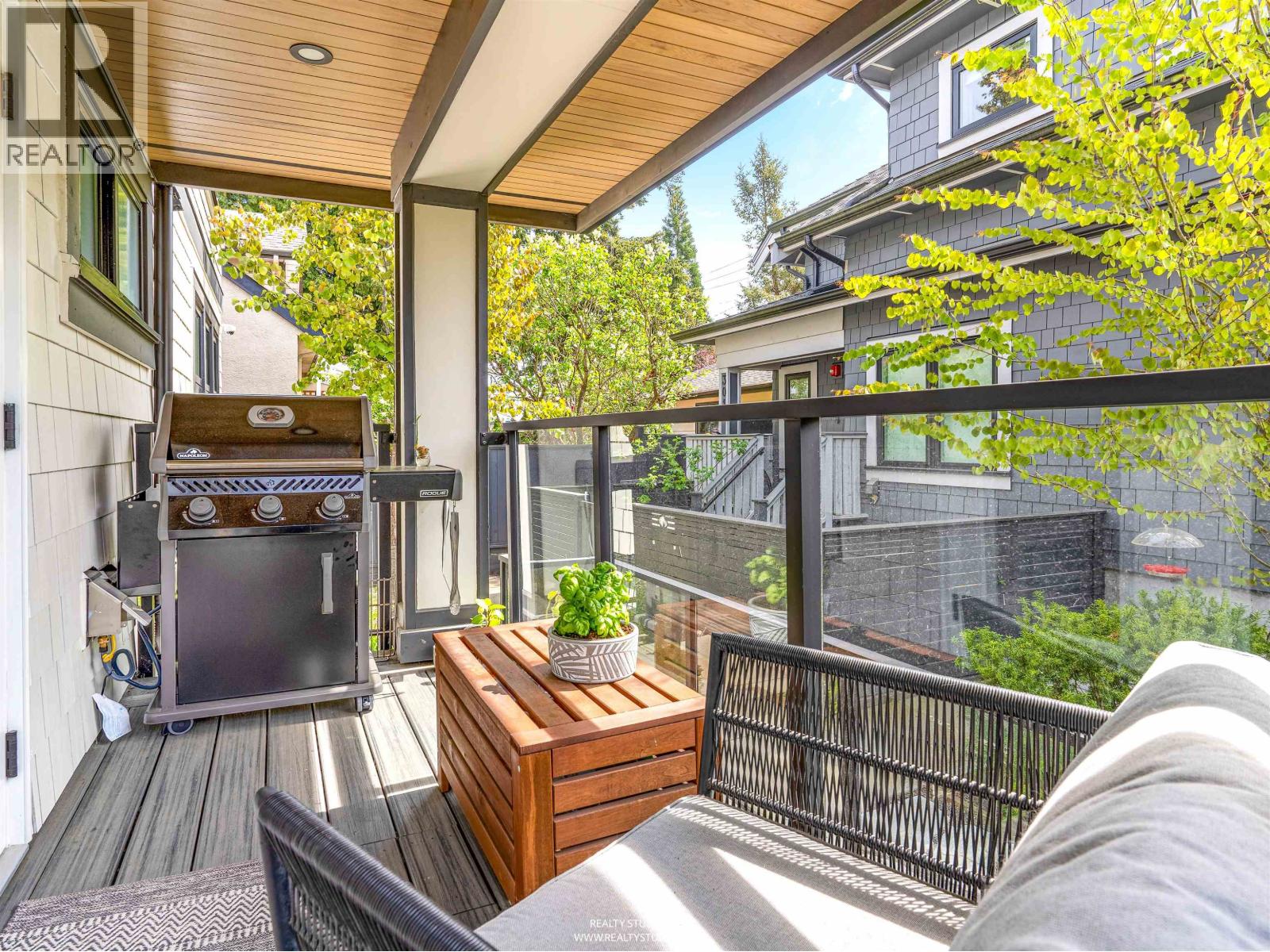 3022 W KING EDWARD AVENUE, Vancouver