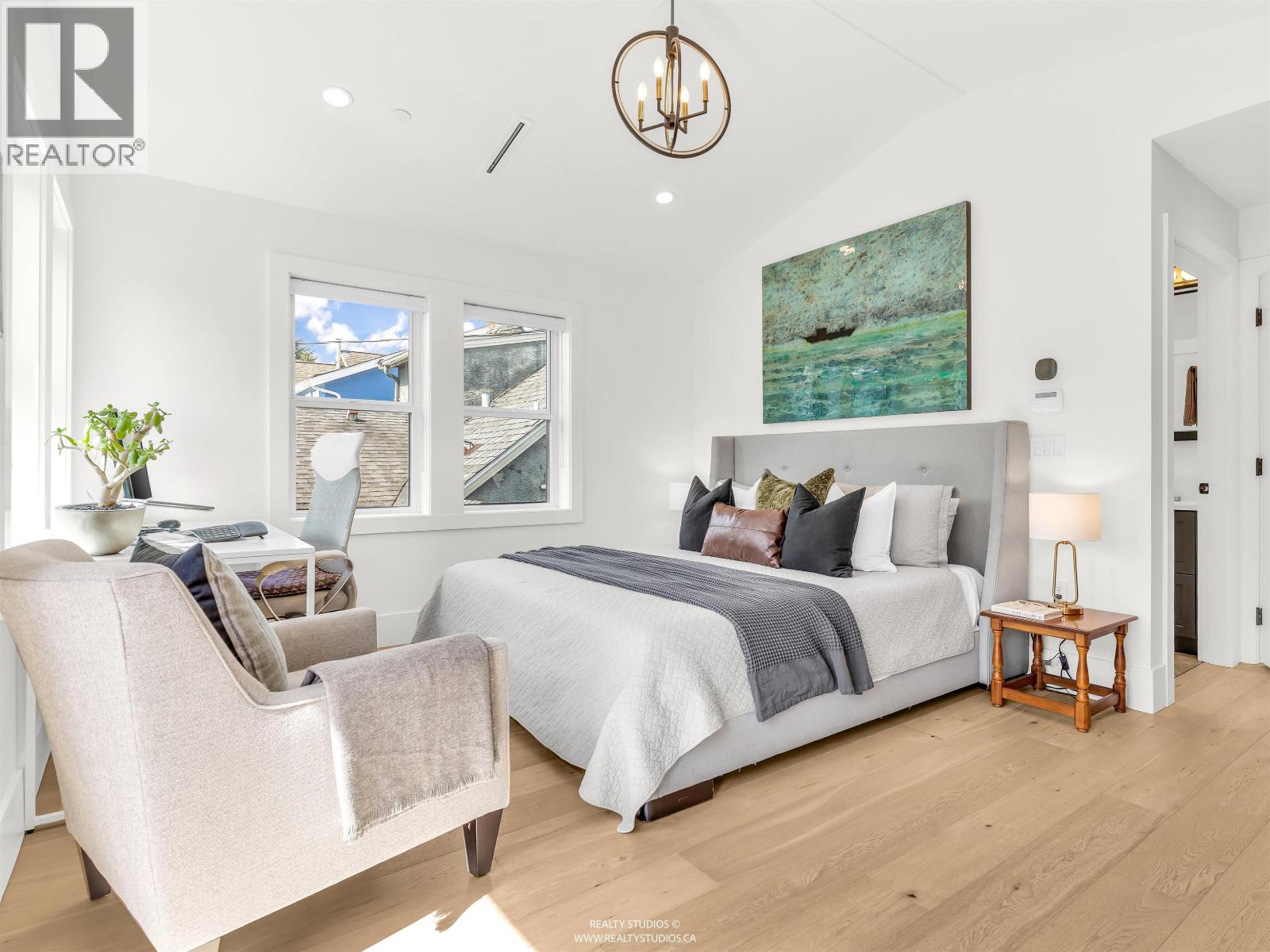 3022 W KING EDWARD AVENUE, Vancouver