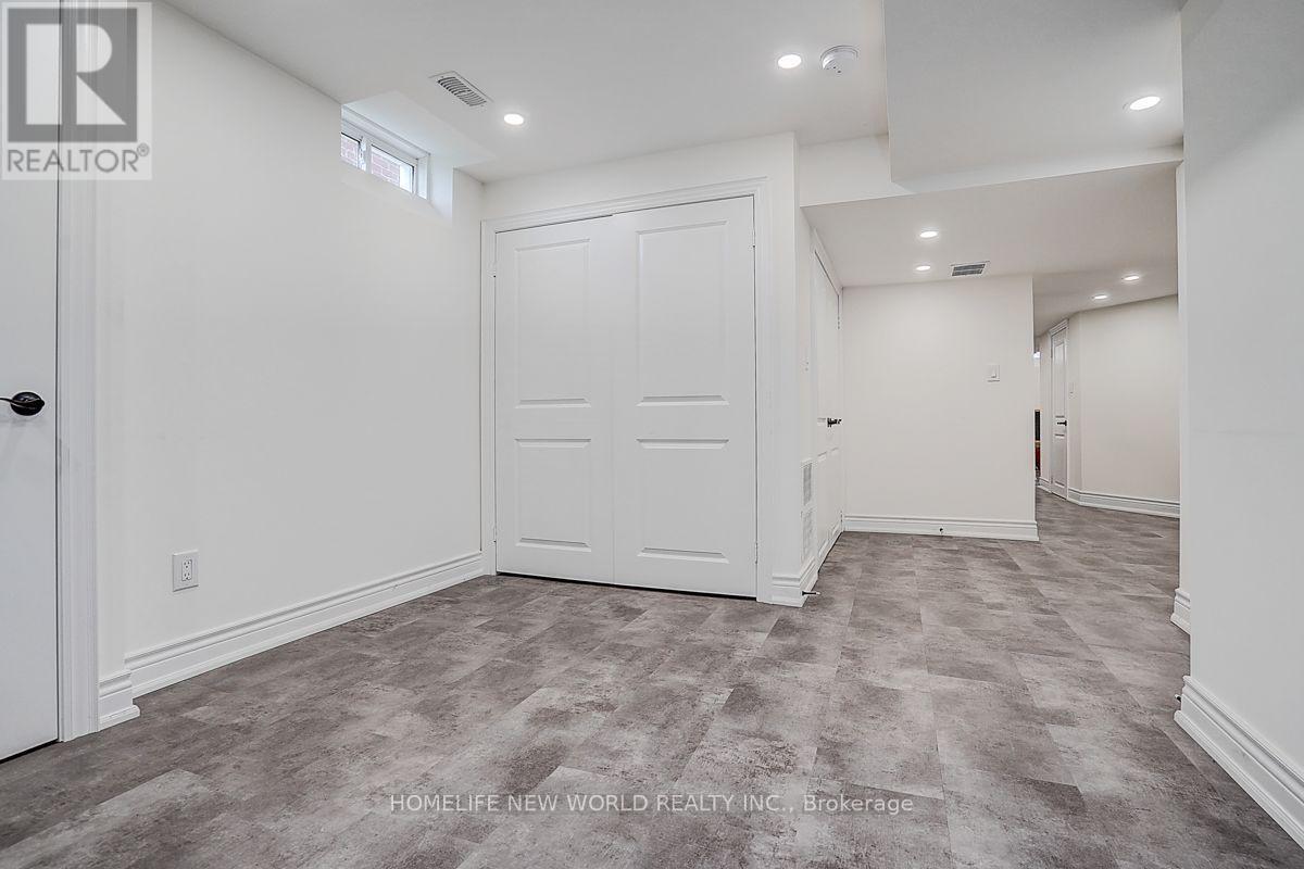 39 JAMES PARROTT AVENUE - 49