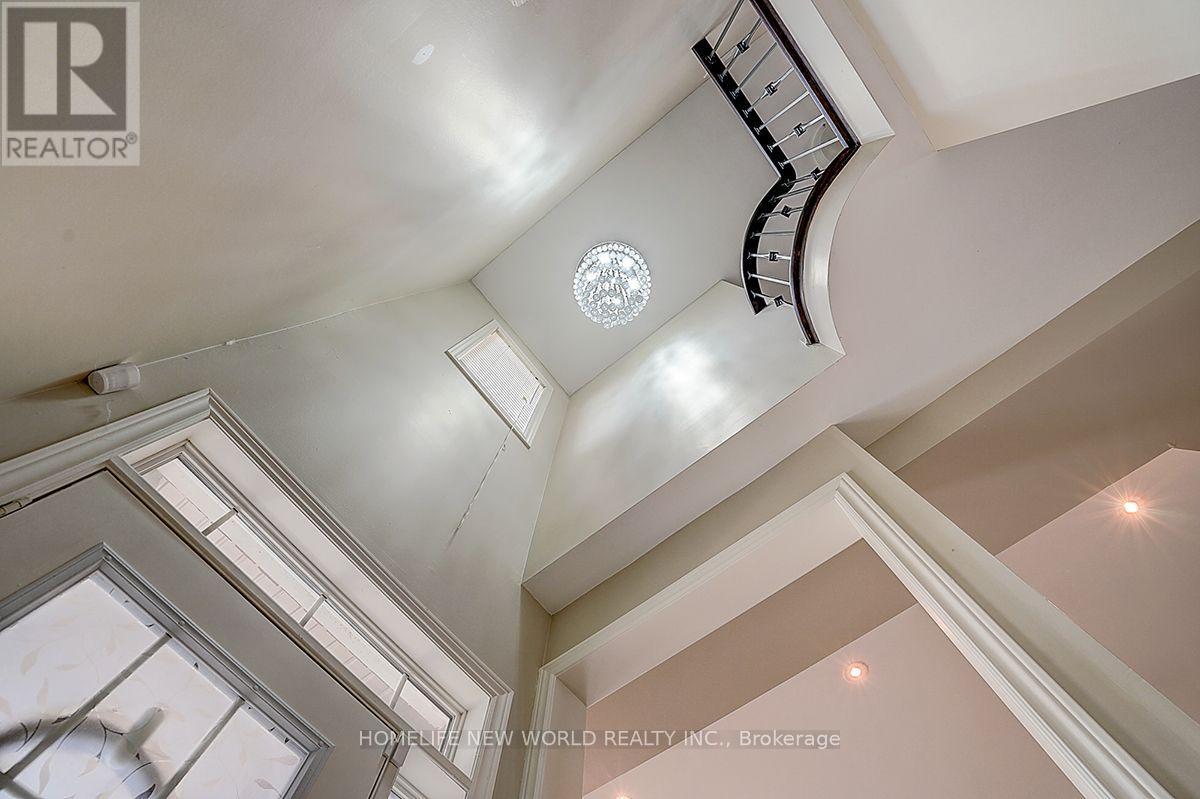 39 JAMES PARROTT AVENUE - 6