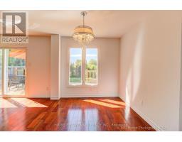 33 Kitsilano Crescent, Richmond Hill, ON L4C5A4 Photo 10
