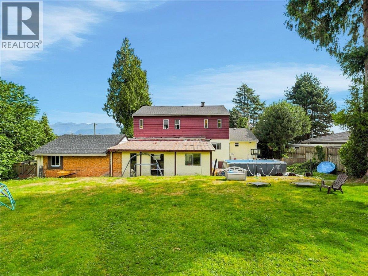 787 ROSLYN BOULEVARD, North Vancouver