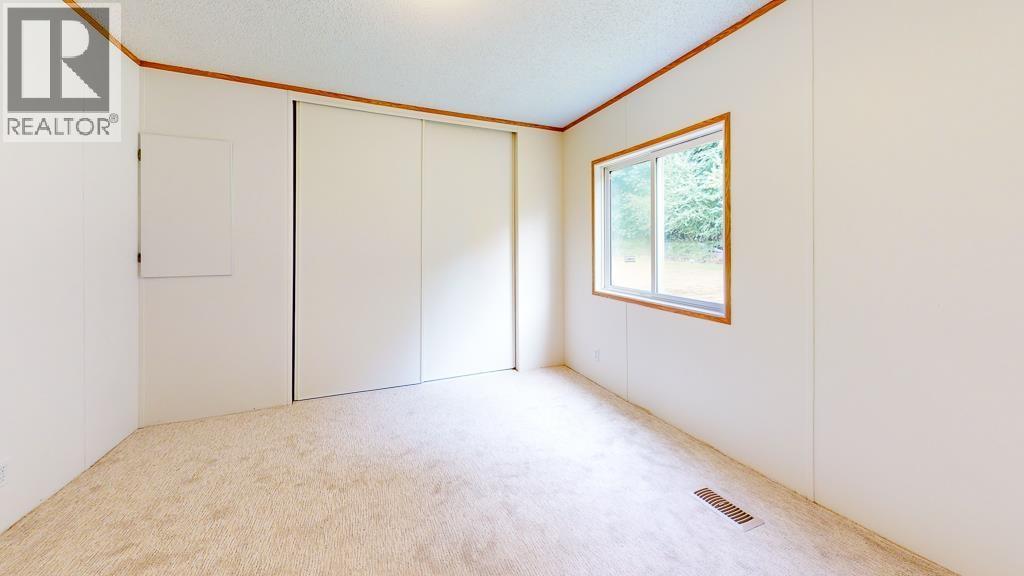 11 4496 SUNSHINE COAST HIGHWAY HIGHWAY, Sechelt