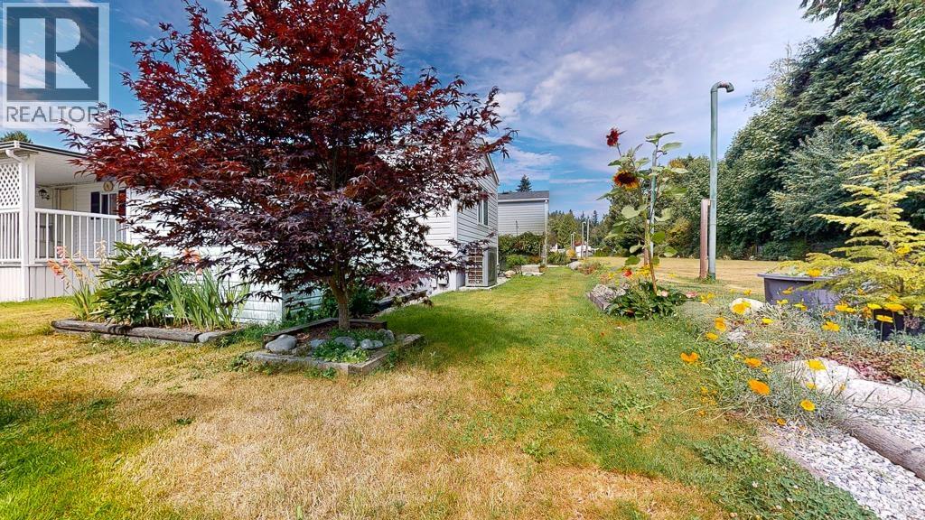 11 4496 SUNSHINE COAST HIGHWAY HIGHWAY, Sechelt