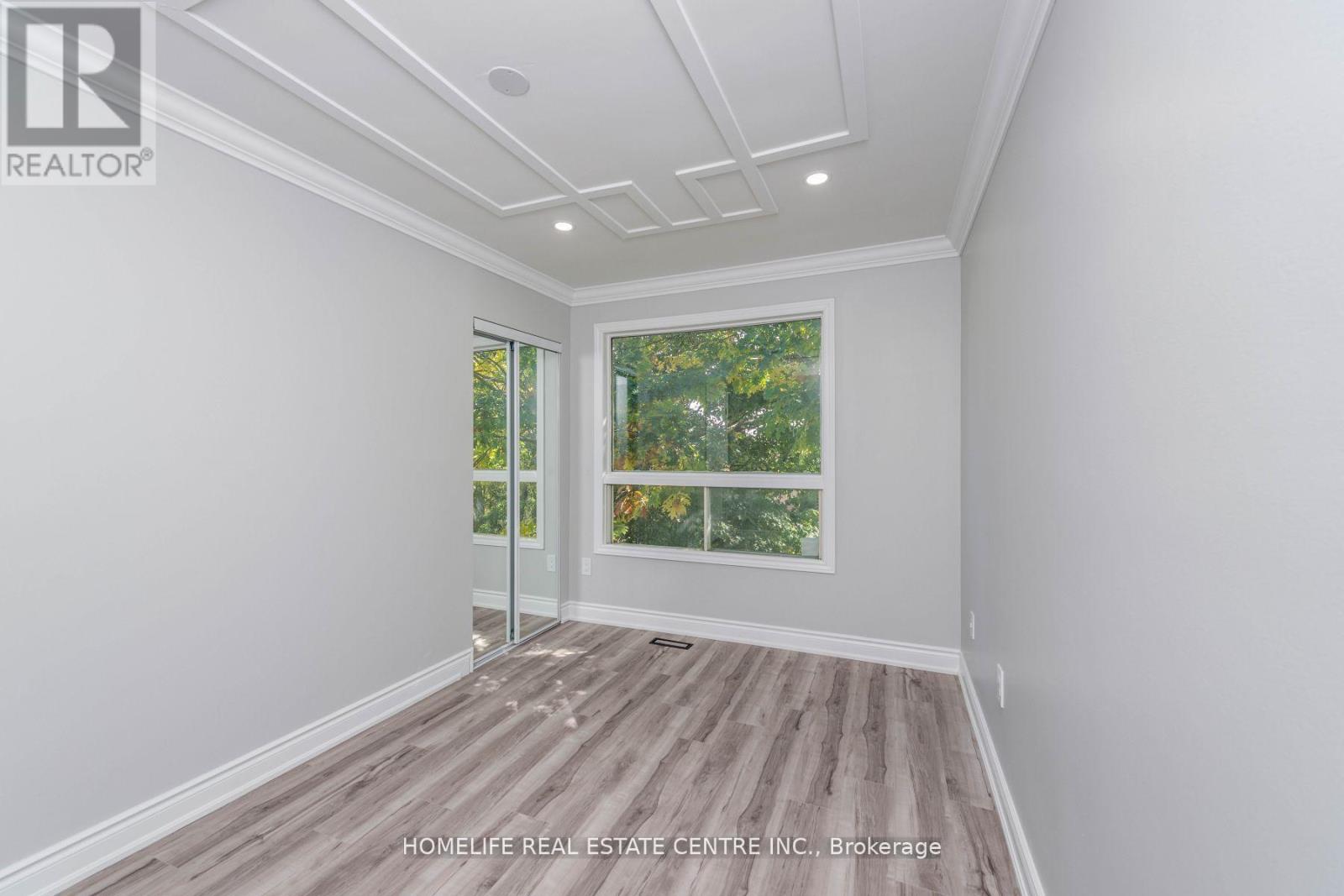79 FOX RUN - Image 20