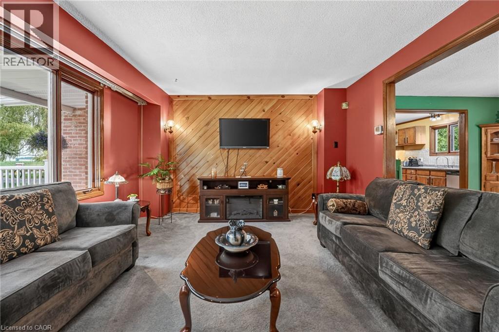 3294 SOUTH GRIMSBY ROAD 7 - 10