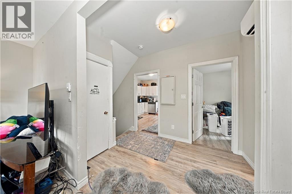 212-214 Dominion - 18