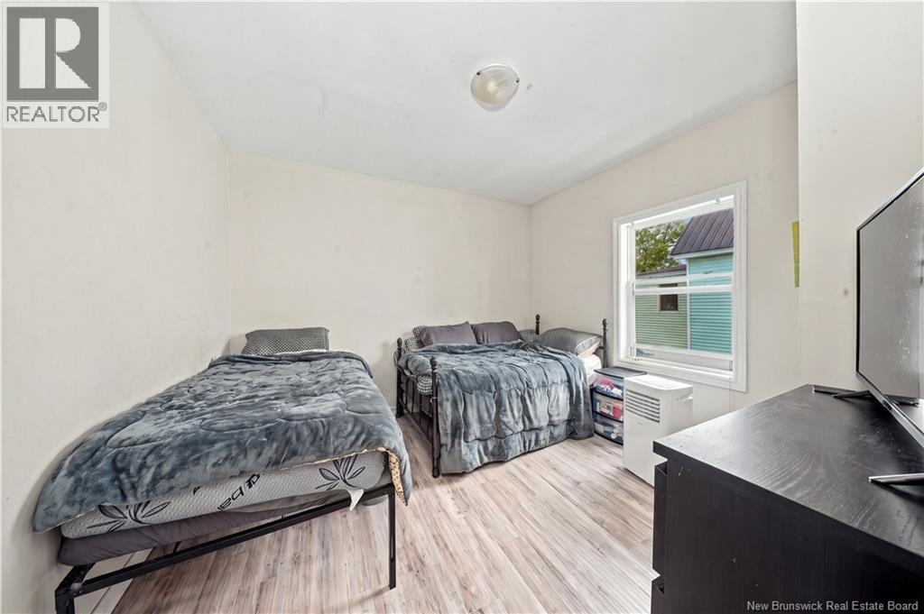 212-214 Dominion - 19