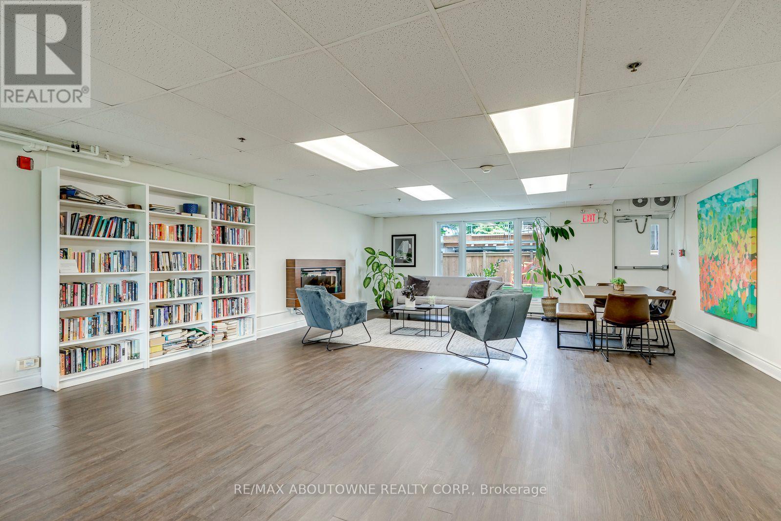 #906 212 KERR STREET - Image 46