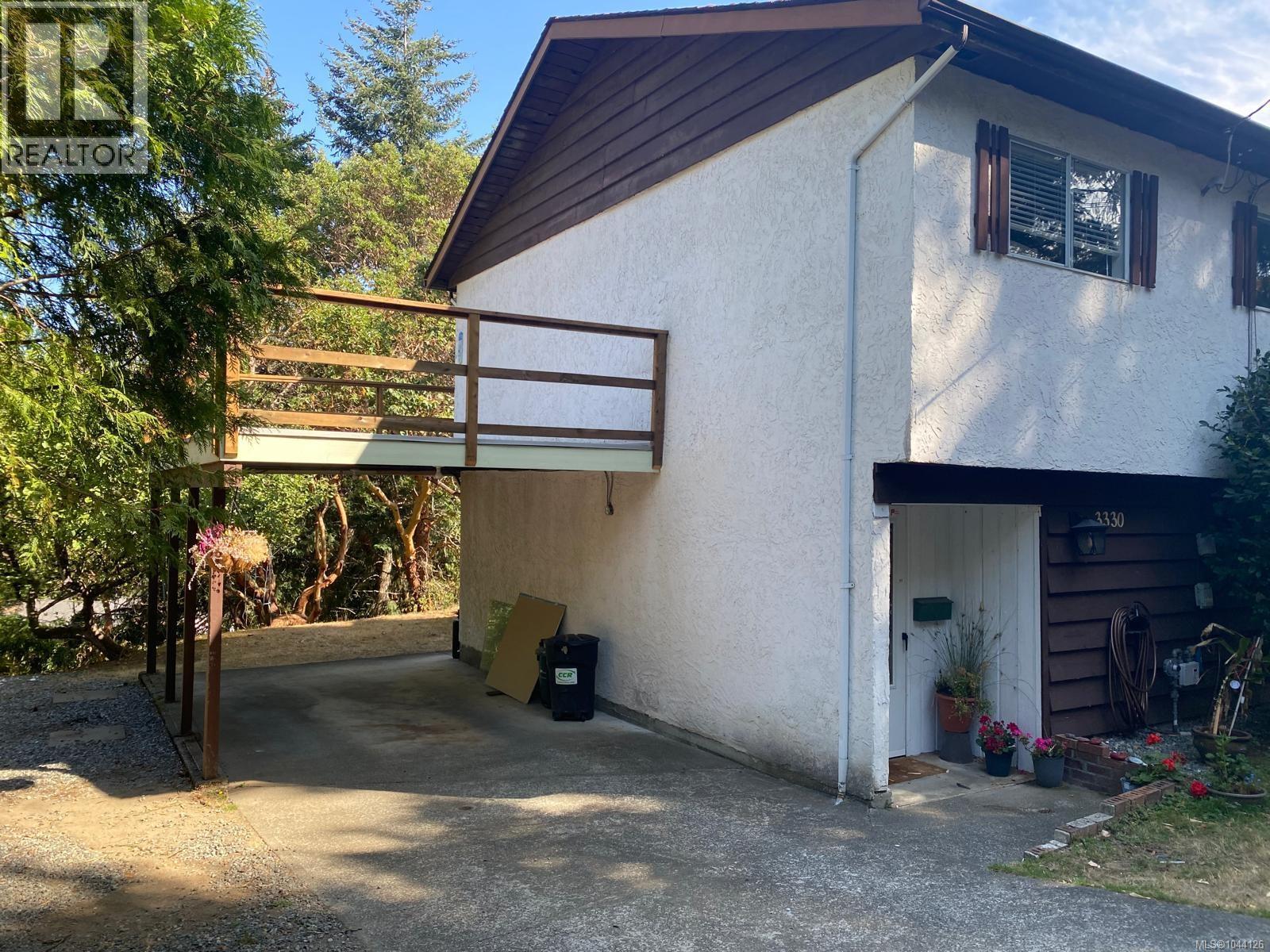 3330 Ravenwood Rd - 3