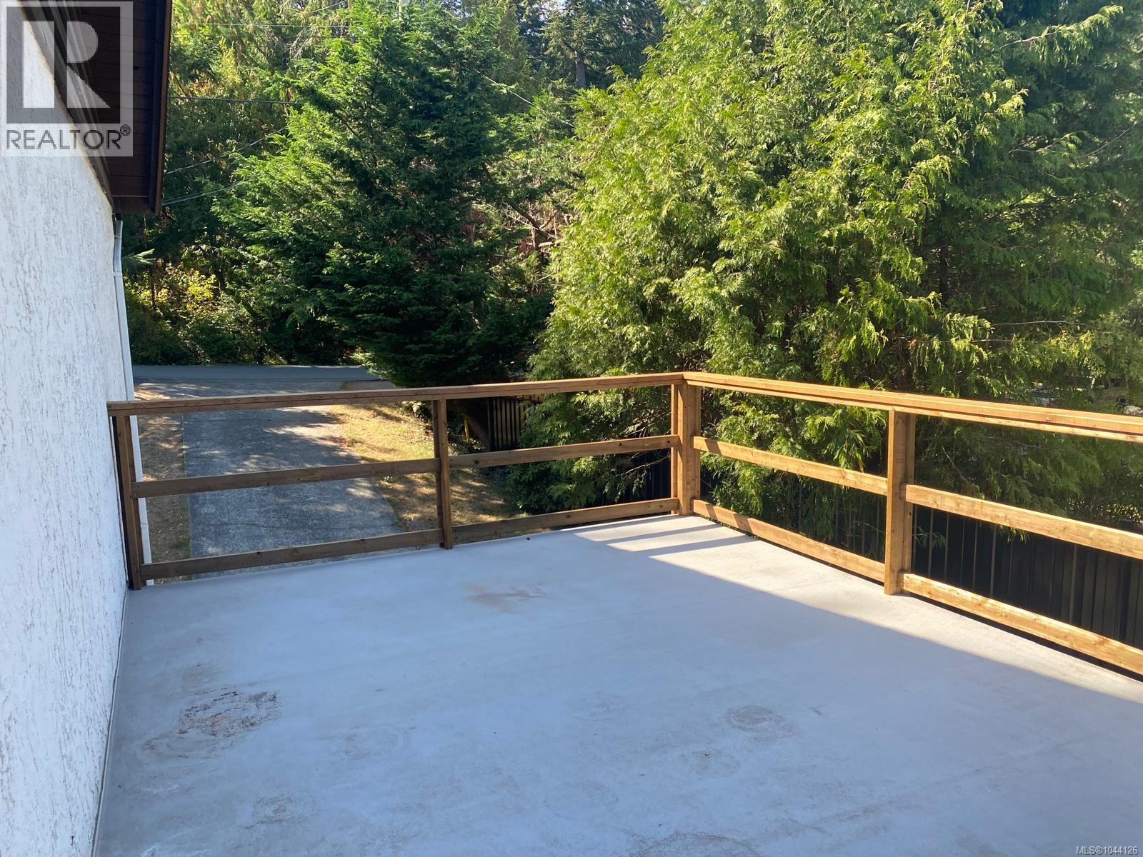 3330 Ravenwood Rd - 43