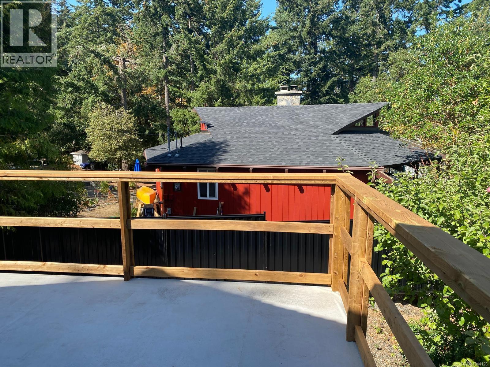 3330 Ravenwood Rd - Image 44