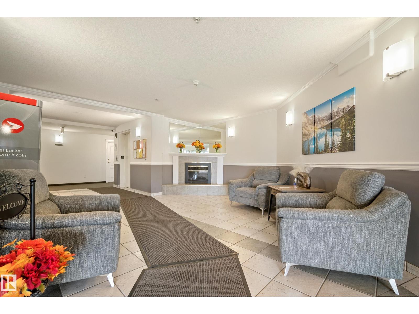 #306 8315 83 ST NW - 11