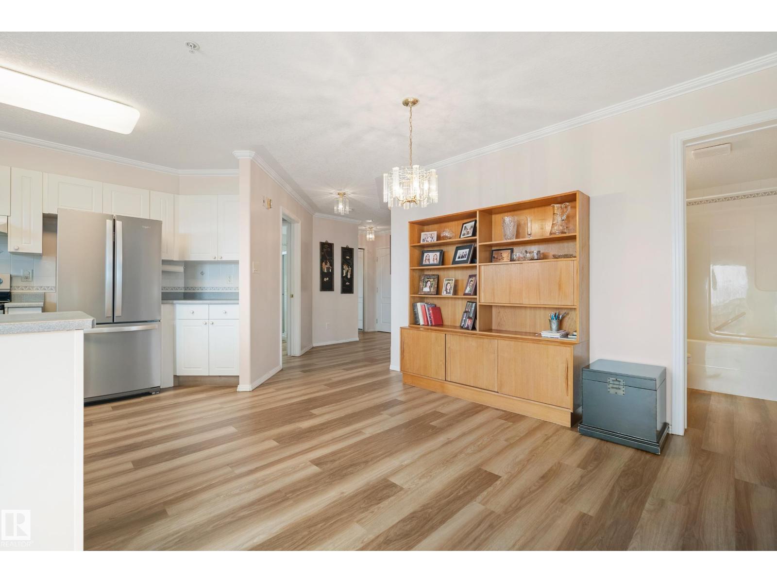 #306 8315 83 ST NW - 16