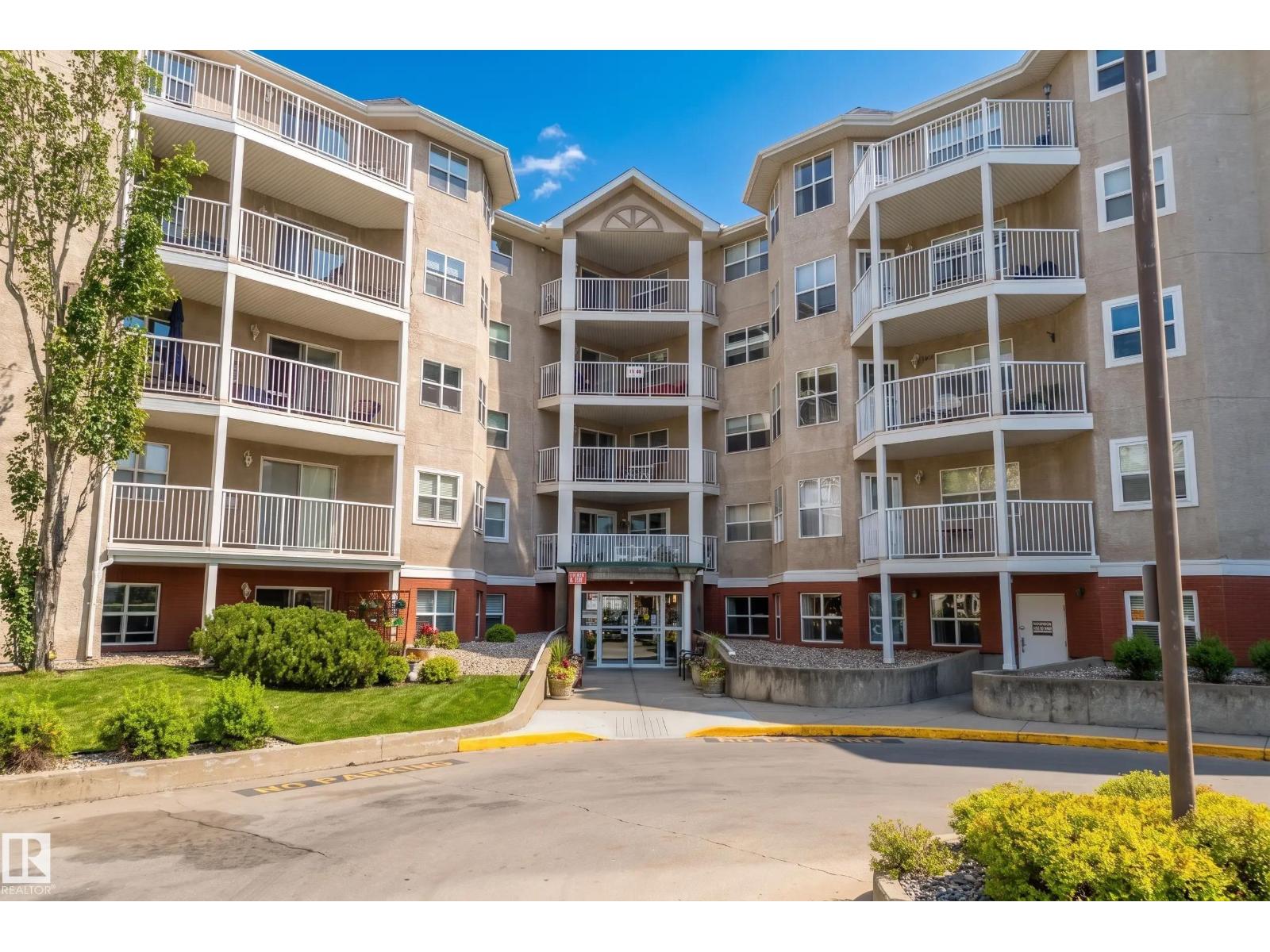 #306 8315 83 ST NW - 8