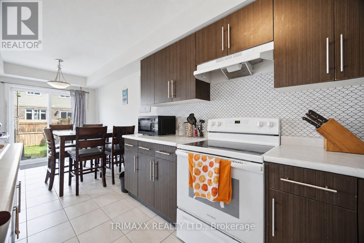 180 HERON STREET - 12
