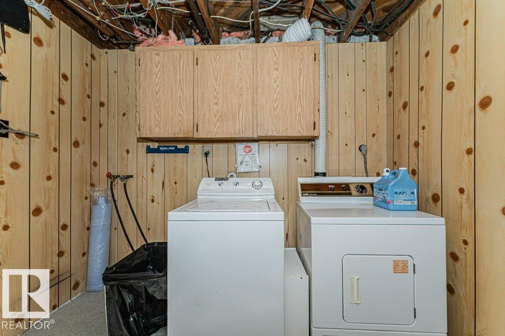 10509 77 ST NW - 45