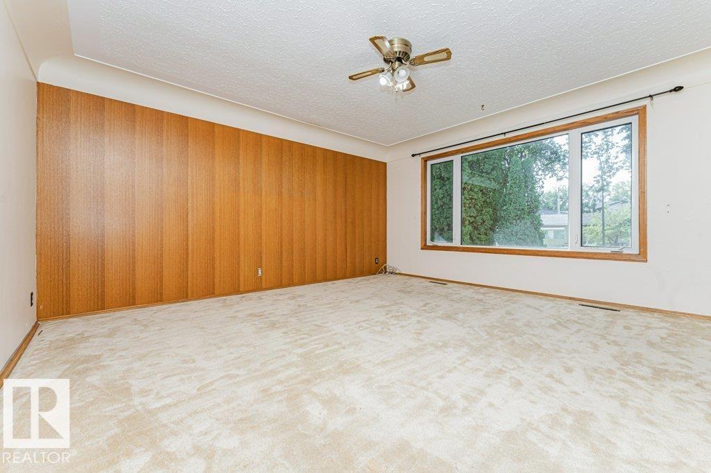 10509 77 ST NW - 9