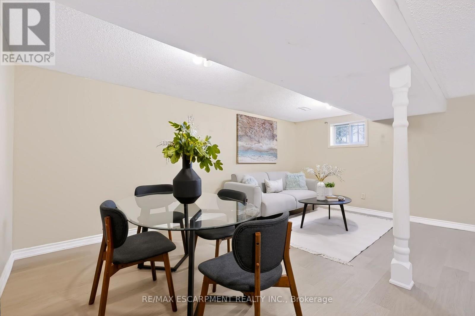 256 EAST 25TH STREET - 32