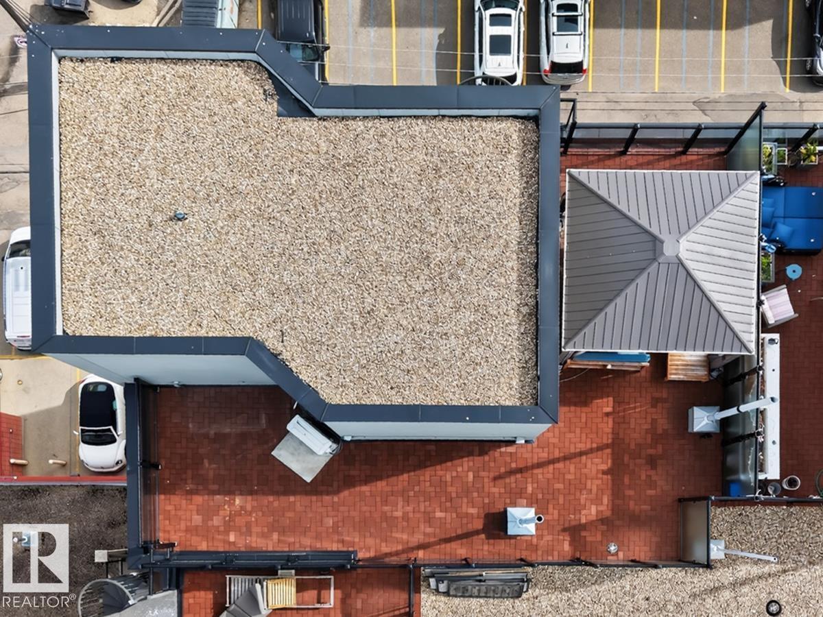 #607 10235 112 ST NW - Image 34