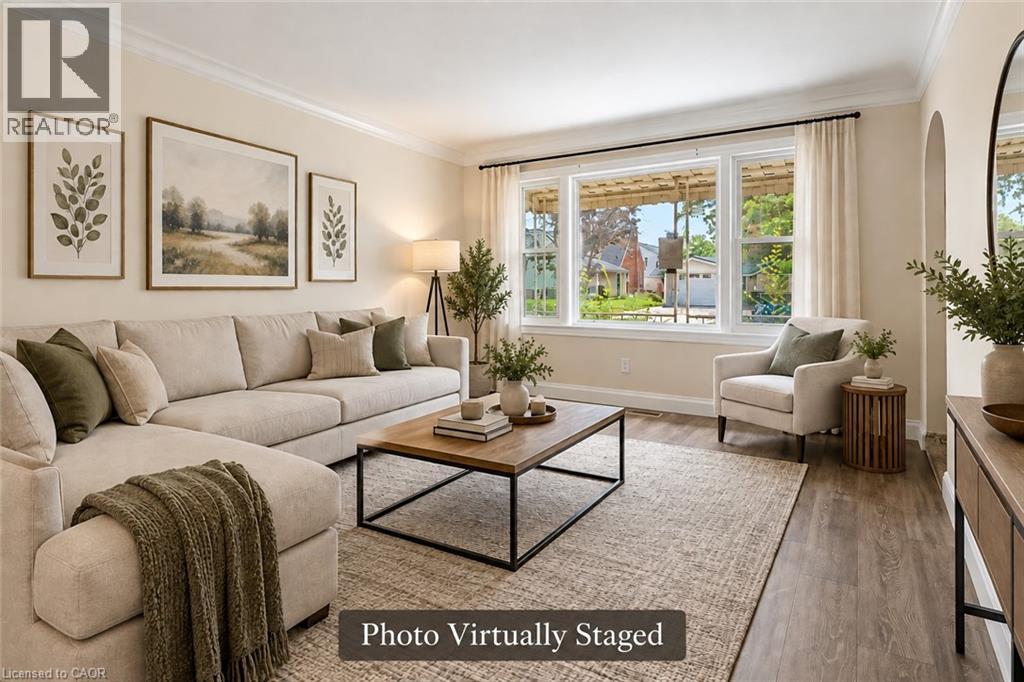61 HILLVIEW Street - 5