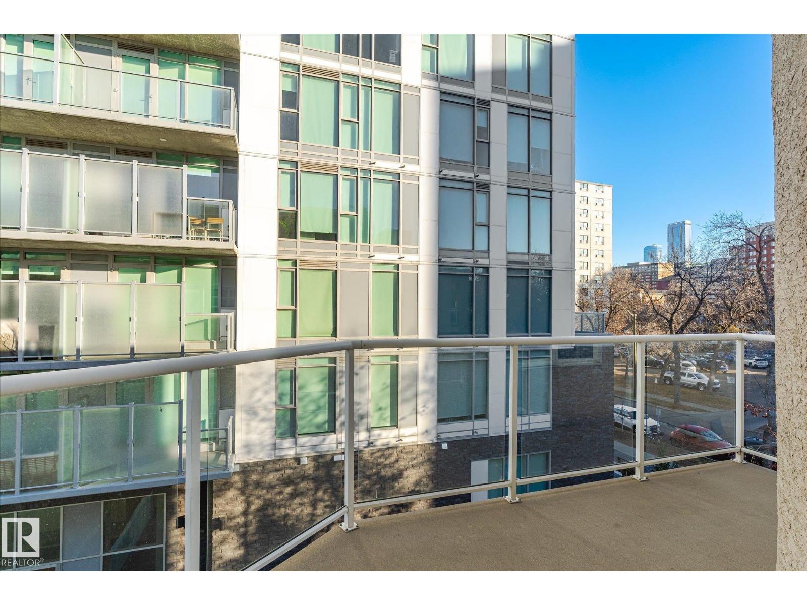 #303 9910 111 ST NW - 37