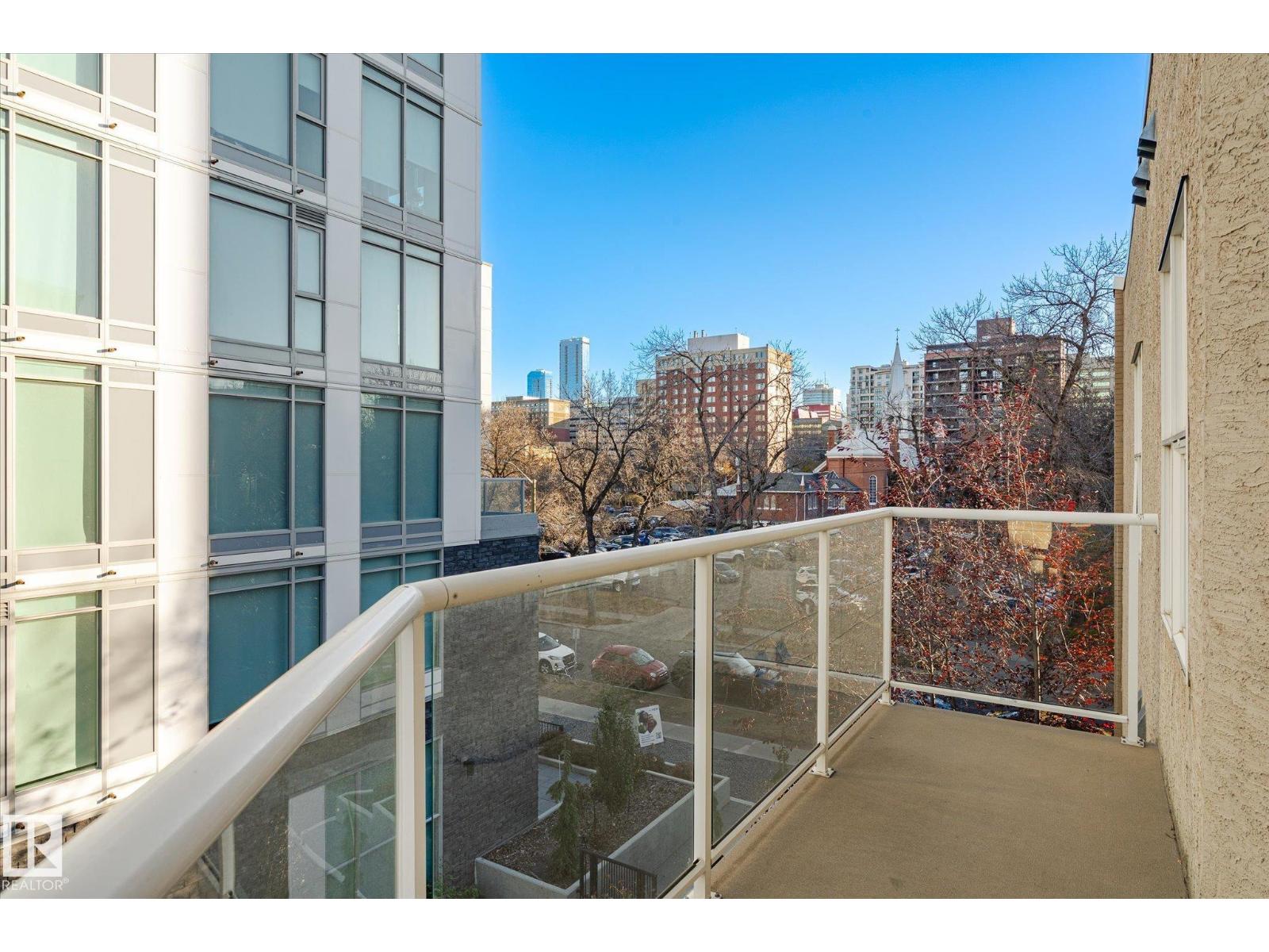 #303 9910 111 ST NW - 38