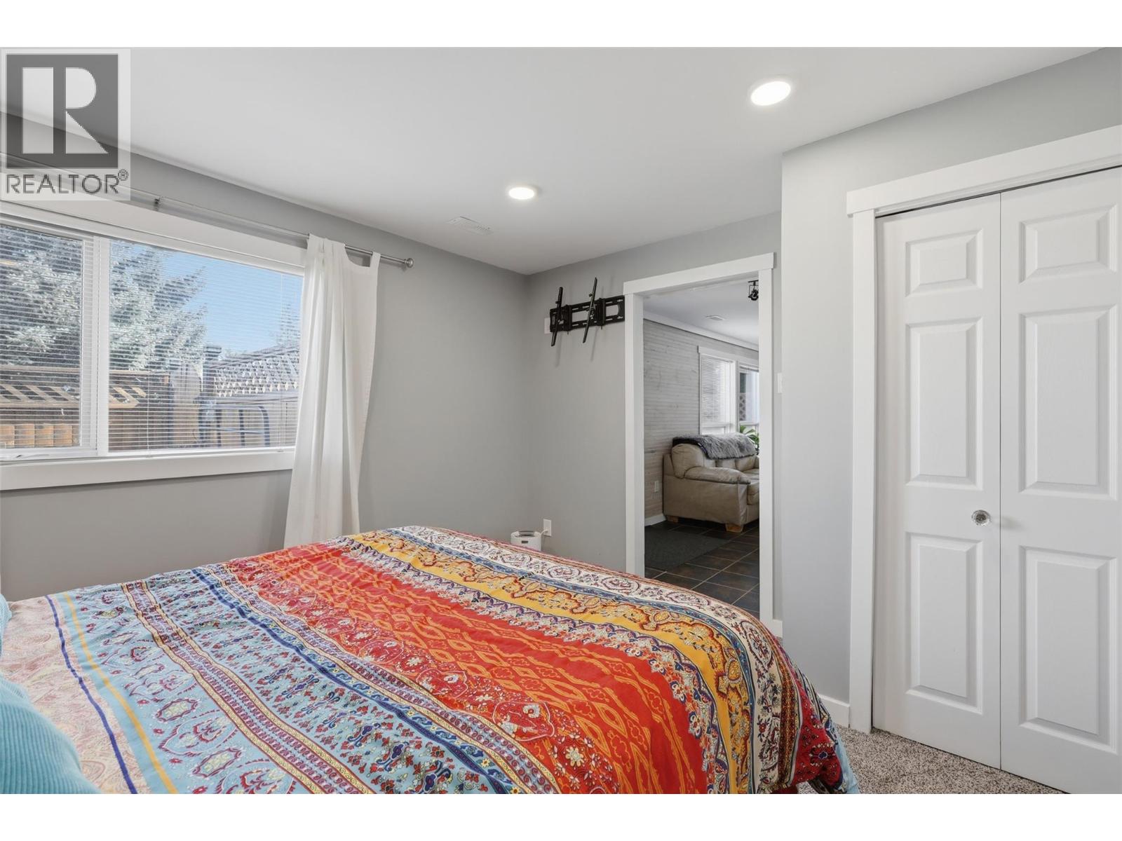 #9 810 HUGH ALLAN Drive - 30