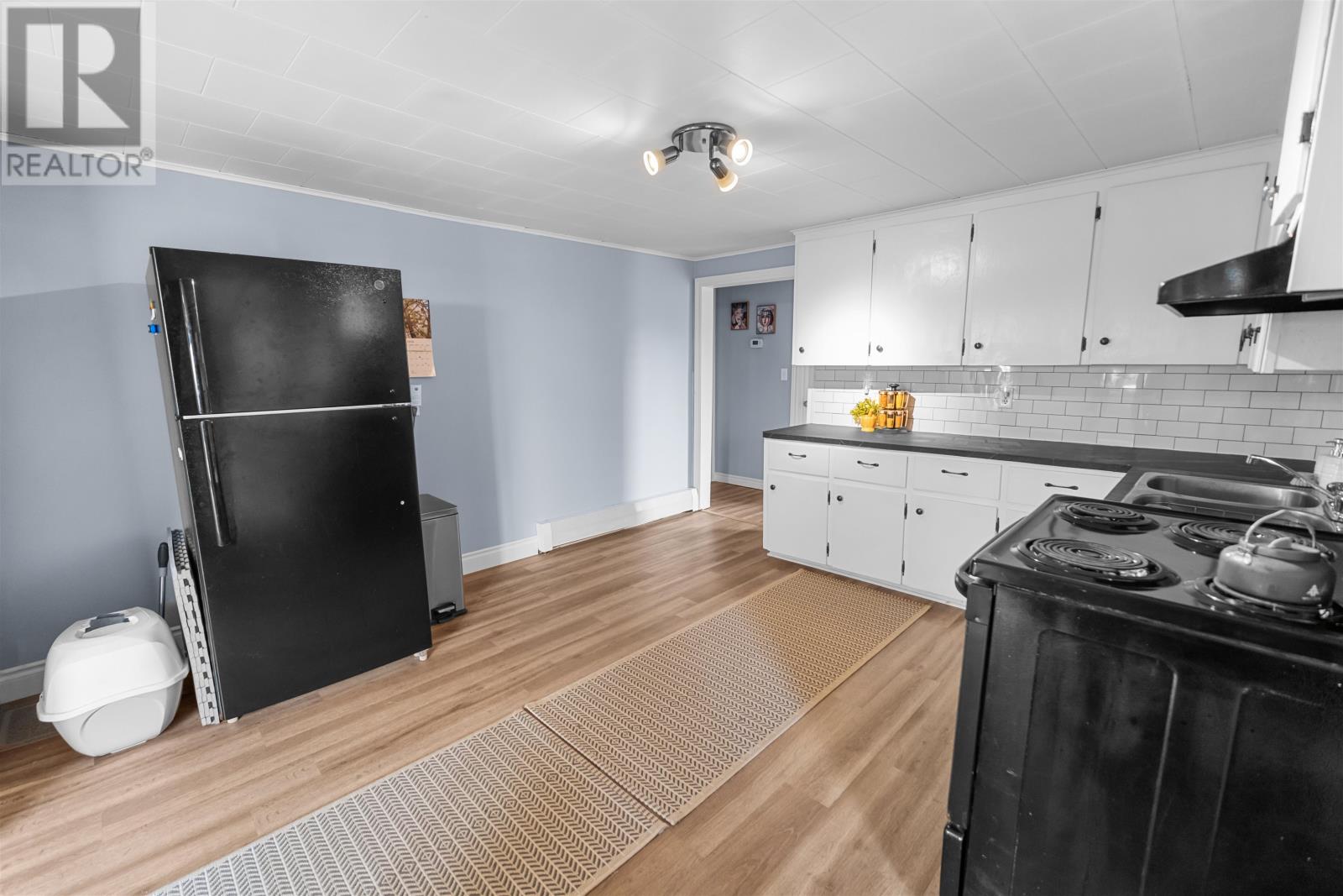 1325 Chelton Road - 8