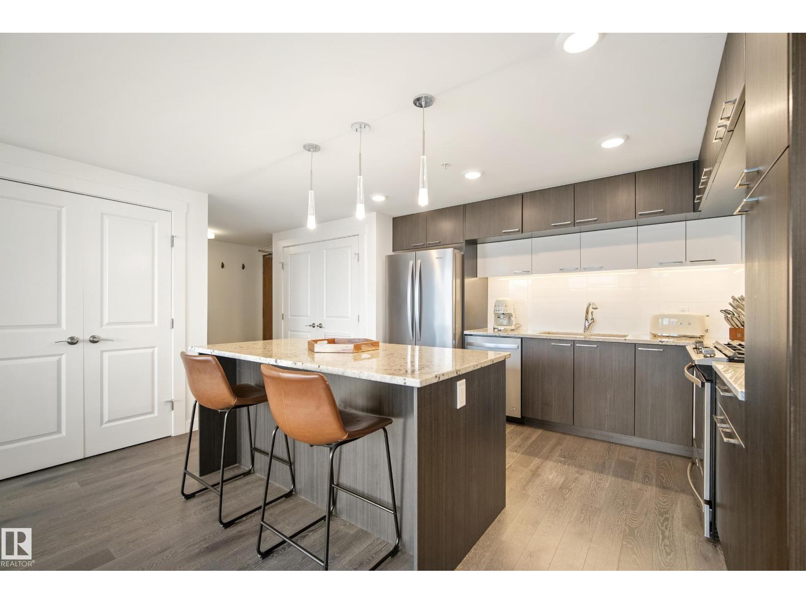 #2502 9720 106 ST NW - 13