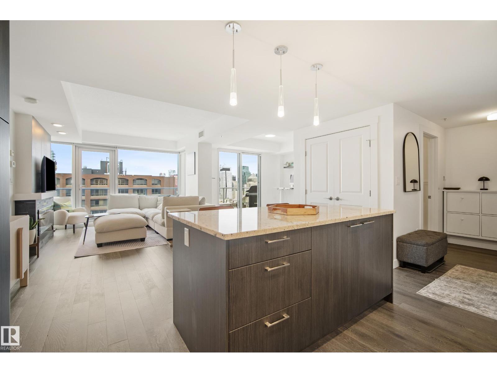#2502 9720 106 ST NW - 14