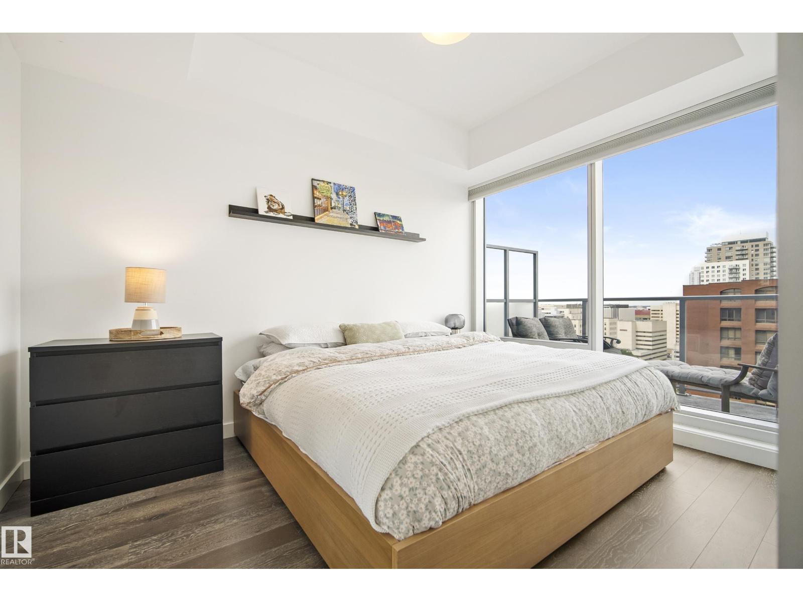 #2502 9720 106 ST NW - 20