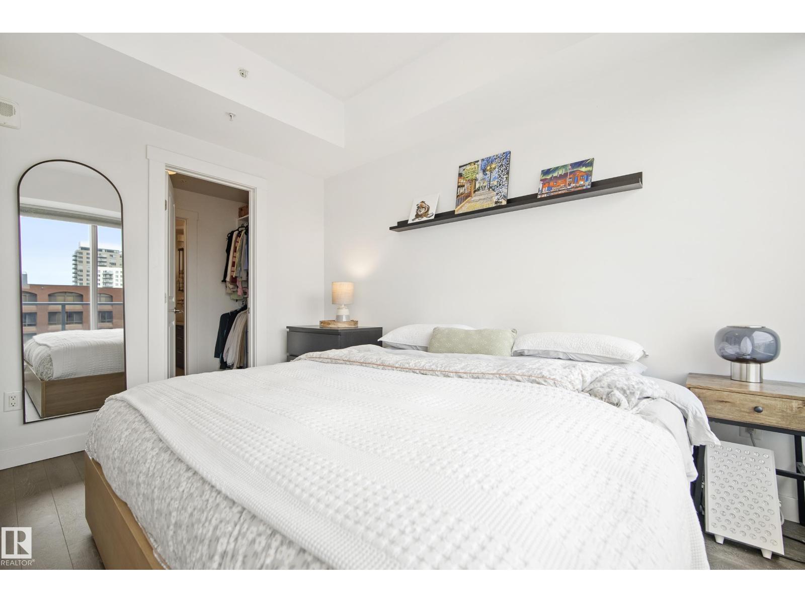 #2502 9720 106 ST NW - 21