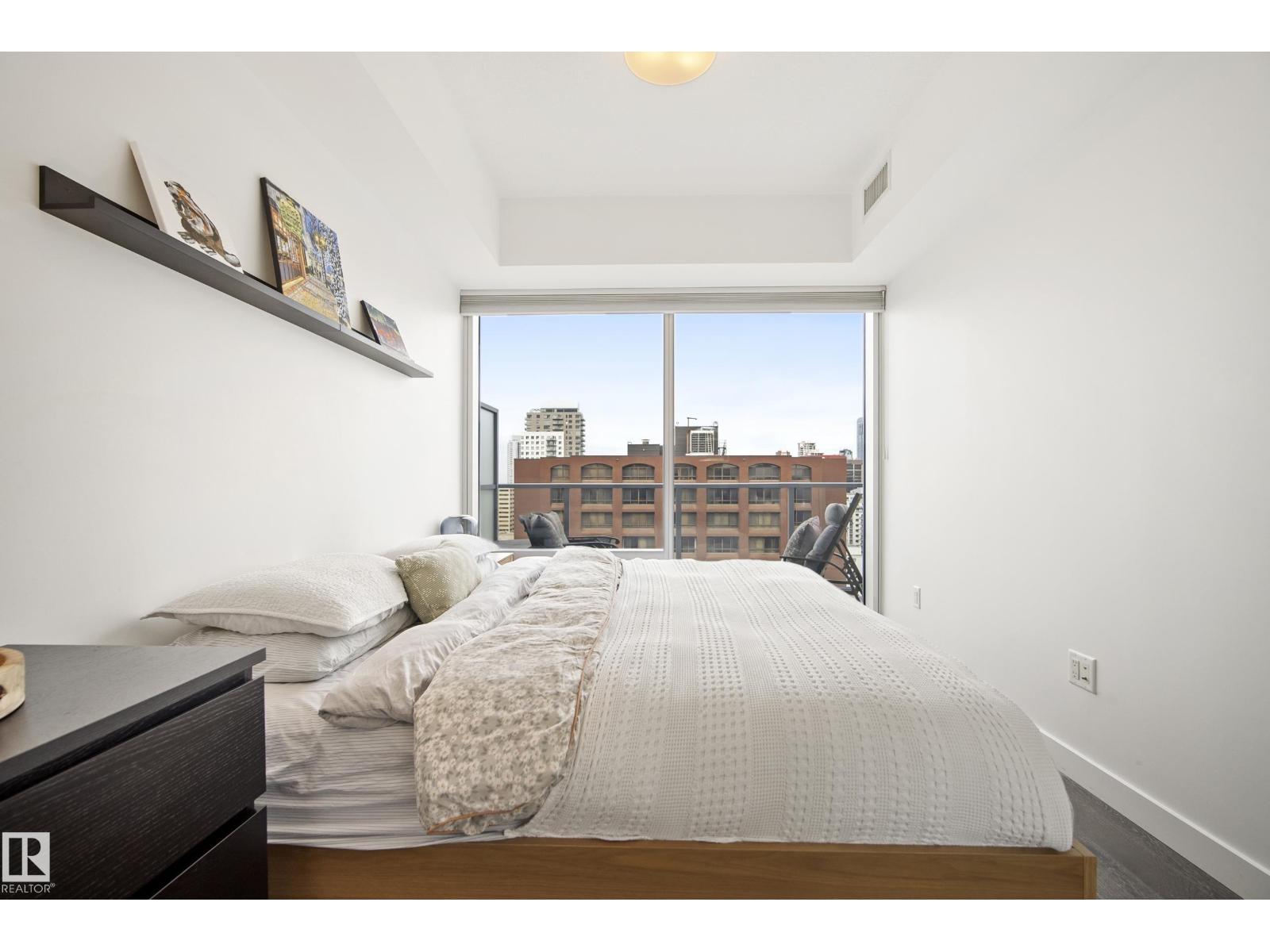 #2502 9720 106 ST NW - 22