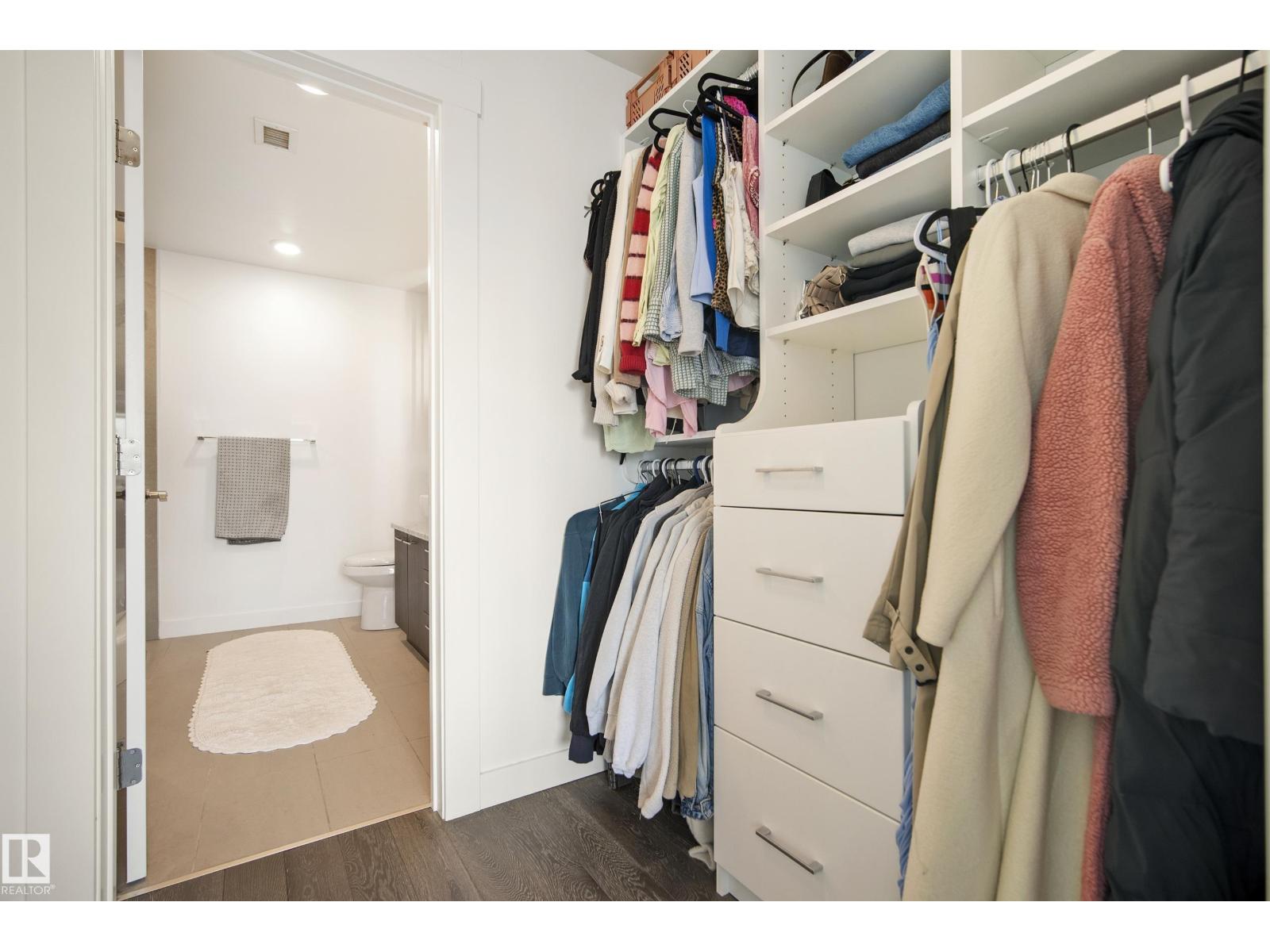 #2502 9720 106 ST NW - 23