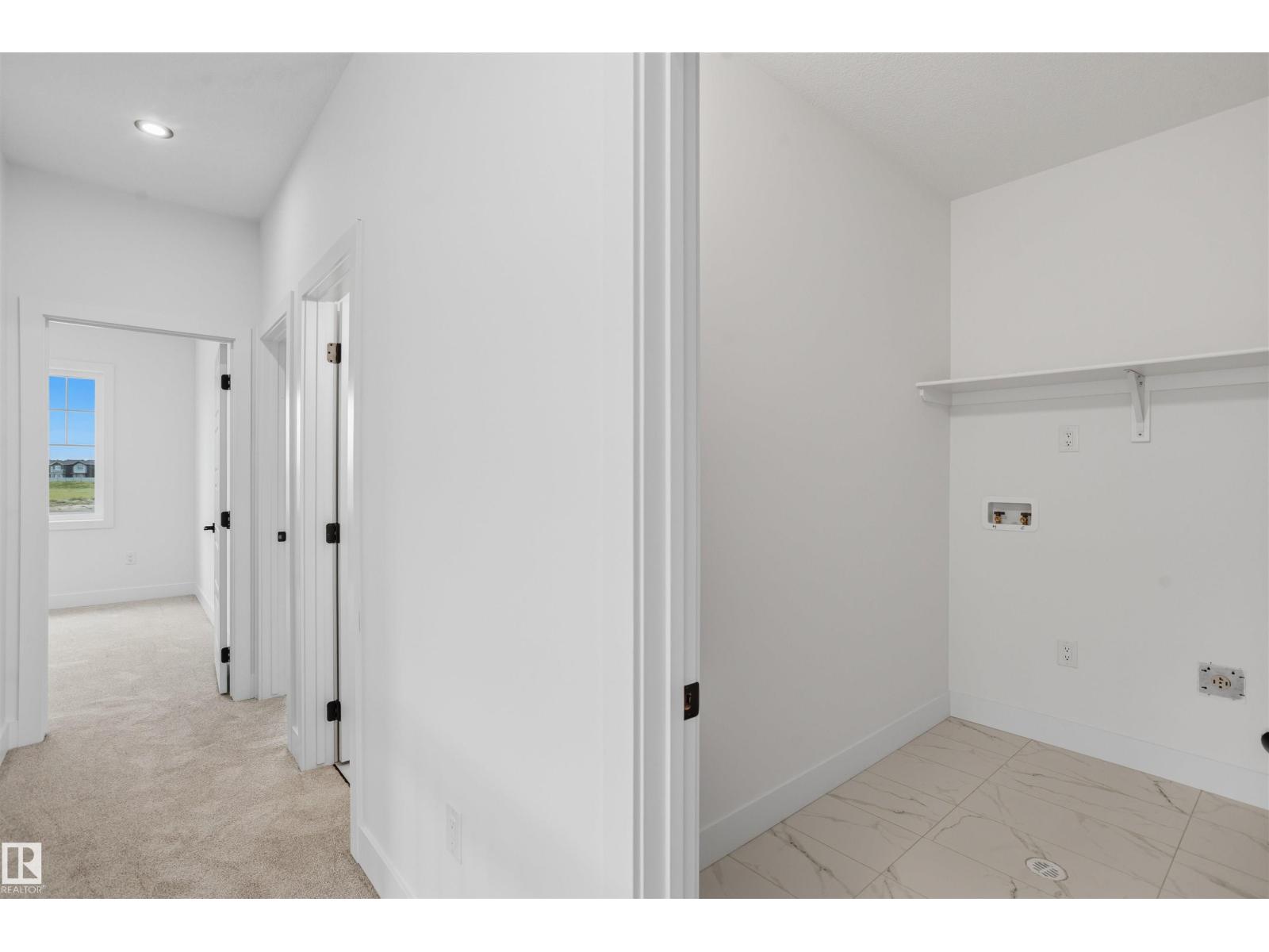 8505 223A ST NW - 31