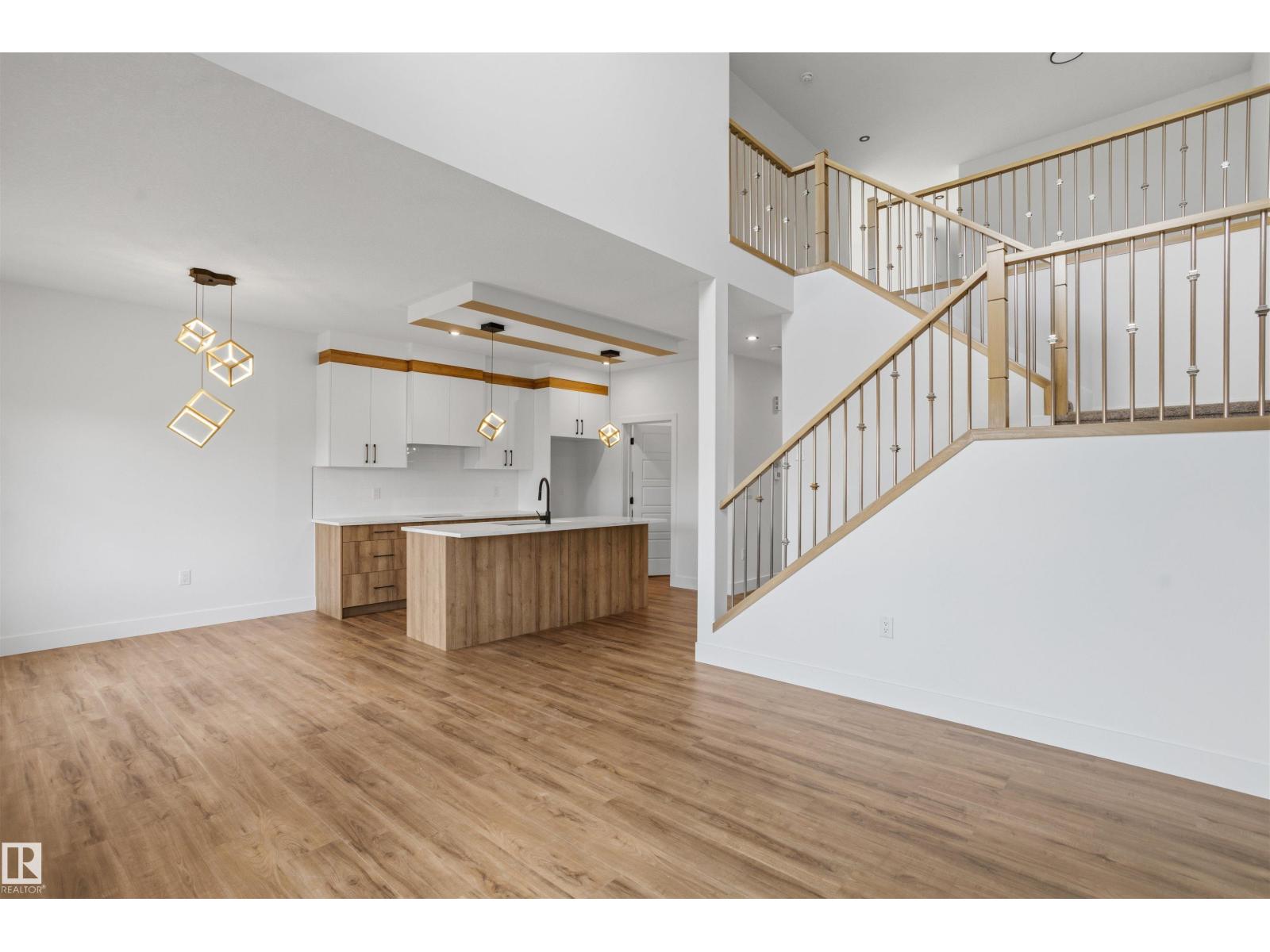 8505 223A ST NW - 20