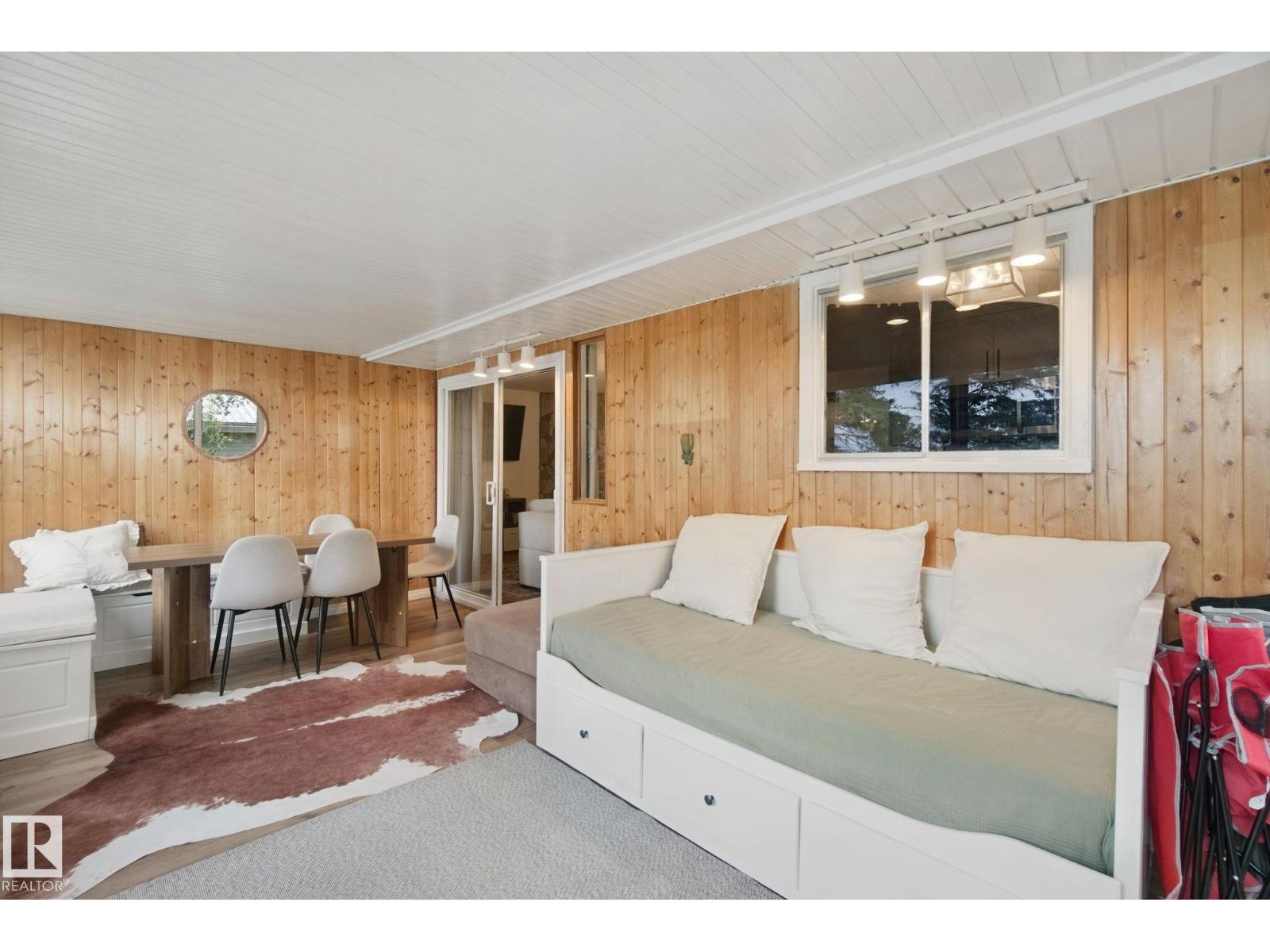 15 CEDAR AV - Image 31