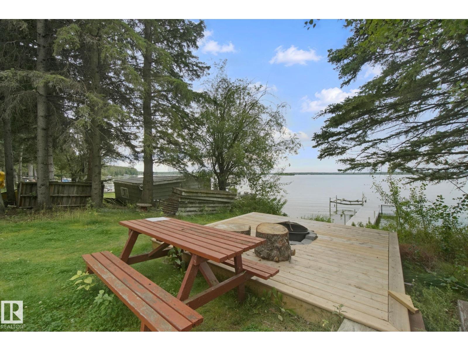 15 CEDAR AV - Image 38