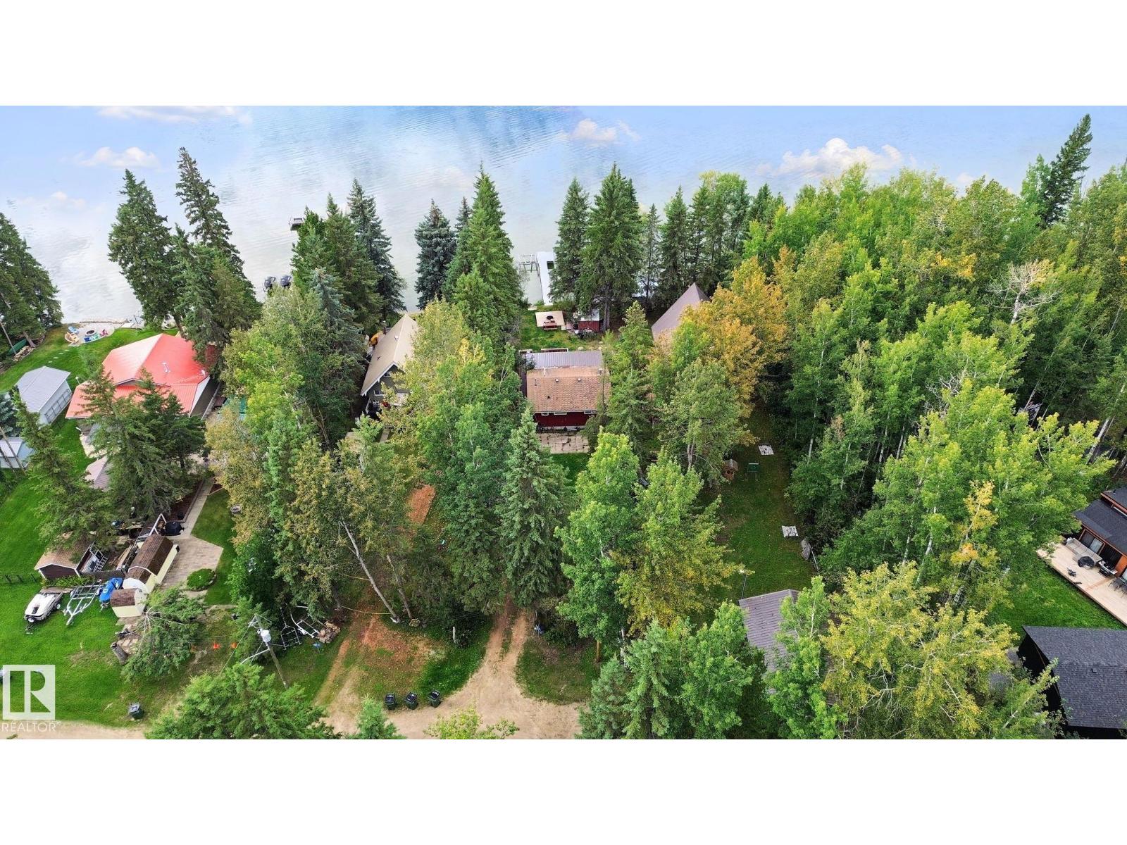 15 CEDAR AV - Image 51