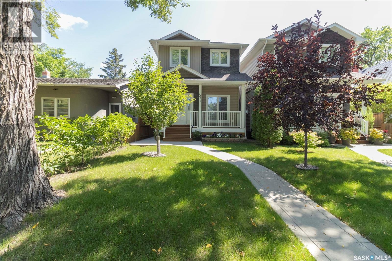 1413 Cairns AVENUE - 2