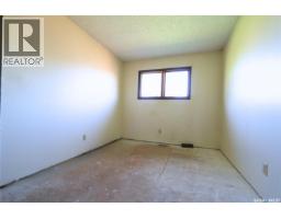 105 Fifth Avenue, Rhein, SK S0A3K0 Photo 17
