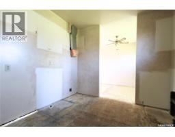 105 Fifth Avenue, Rhein, SK S0A3K0 Photo 8