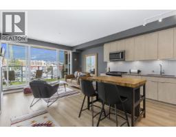 303 38165 Cleveland Avenue, Squamish, BC V8B0P1 Photo 8