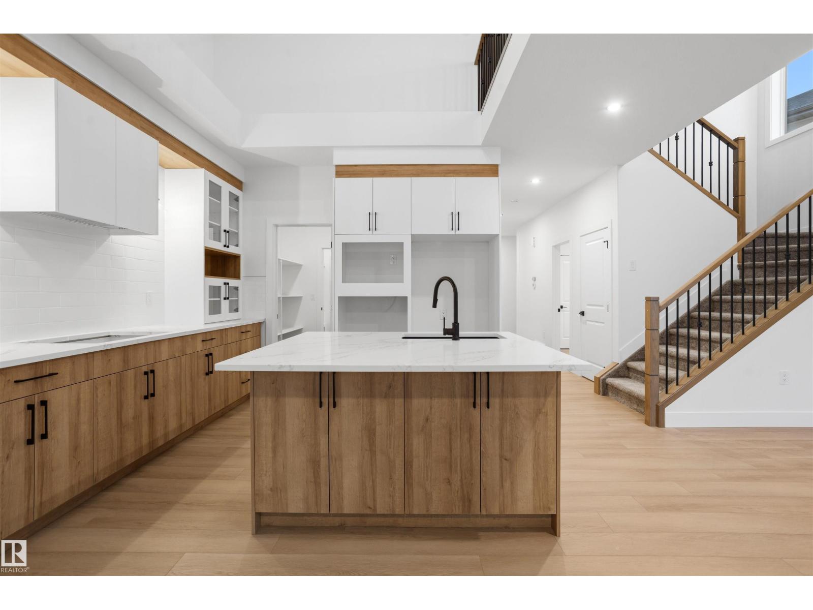 44 MEADOWGROVE LD - 12