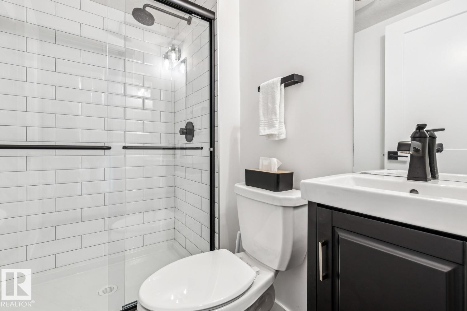 11129 34A AV NW - 26