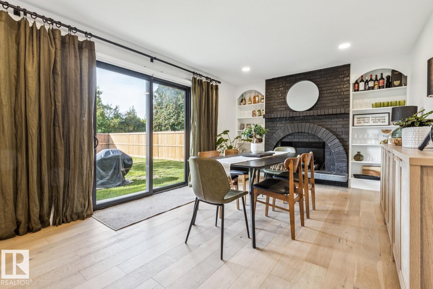11129 34A AV NW - 18