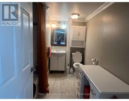 696 Coursol Road, West Nipissing, ON P2B3J6 Photo 16