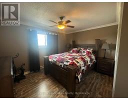 696 Coursol Road, West Nipissing, ON P2B3J6 Photo 28